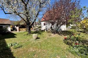 Gepflegtes Haus mit tollem Garten in Kochendorf – Die vollständige Adresse der Immobilie erhältst du vom Anbieter., 74177 Bad Friedrichshall – Vorschaubild 3