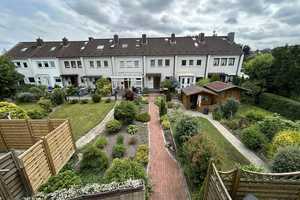 Handwerker gesucht für Reihenhaus mit Potenzial
Besichtigungen Sonntag 15.6. ab 12 Uhr – Dethlefsenstraße 7, 25336 Pinneberg (Kreis) – Vorschaubild 21