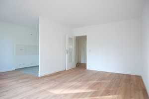 KR-Nähe Nordbahnhof: ansprechend modernisierte
2-Zimmerwohnung in ruhiger Lage – Krefeld – Vorschaubild 3