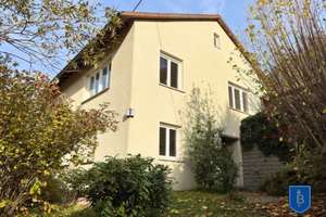 Naturnah und stadtnah zugleich – gepflegtes Einfamilienhaus mit Doppelgarage – Die vollständige Adresse der Immobilie erhältst du vom Anbieter., 72574 Bad Urach – Vorschaubild 23