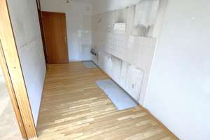 schöne Wohnung mit gutem Grundriss, zentrumsnahe ruhige Lage im LÖSCH-PARK ... – Die vollständige Adresse der Immobilie erhältst du vom Anbieter., 86153 Jakobervorstadt-Nord, Augsburg – Vorschaubild 6