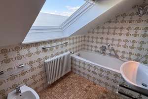 Ruhige 3-Zimmer-Wohnung mit Parkett, Einbauküche und französischem Balkon – Die vollständige Adresse der Immobilie erhältst du vom Anbieter., 72770 Ohmenhausen, Reutlingen – Vorschaubild 5