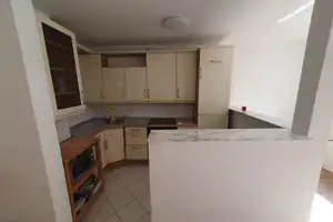Schöne und vollständig renovierte 2-Zimmer-Erdgeschosswohnung mit Balkon und EBK in Wuppertal – Hohenstein 146, 42283 Wuppertal – Vorschaubild 6