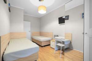 Charmante 2-Zimmer-Hochparterrewohnung mit Einbauküche – Die vollständige Adresse der Immobilie erhältst du vom Anbieter., 10551 Moabit, Berlin – Vorschaubild 3