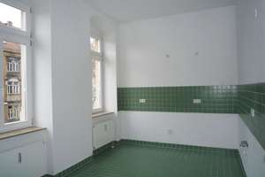 Gemütliche Singlewohnung mit Wohnküche, ideal für Studenten - kurzer Weg zur Uni !