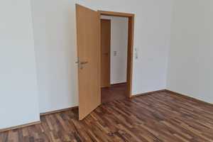 ***Wohnen am Schloßteich! 3 Zimmer mit FUSSBODENHEIZUNG * – Georgstraße 40, 9111 Chemnitz – Vorschaubild 15