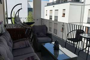 Mitten in der Stadt und dennoch ruhig  - 4 Zimmerwohnung mit einem großen Balkon und einer TG