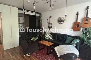 Tauschwohnung: Landeseigene 1 Zimmer Whg mit Balkon und Maß-EBK