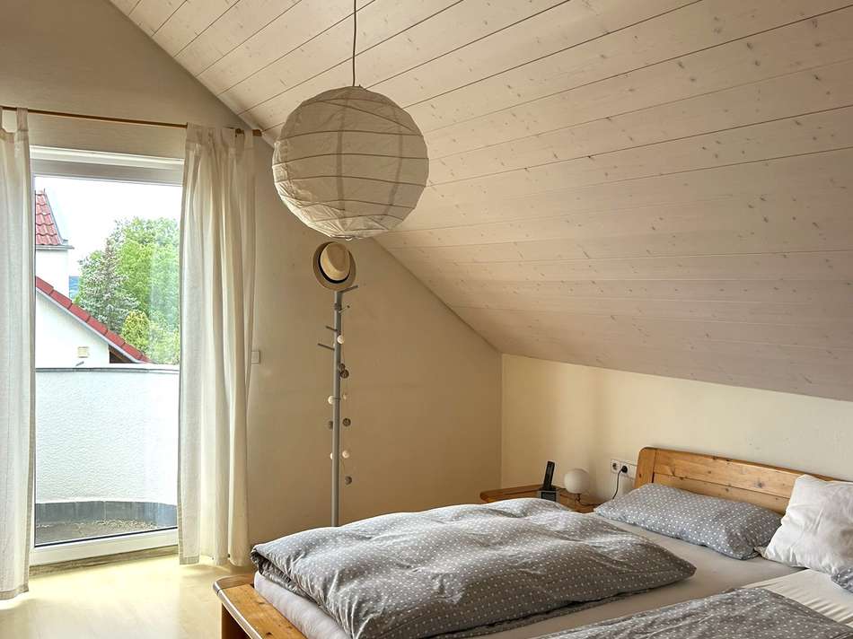 Schlafzimmer 2