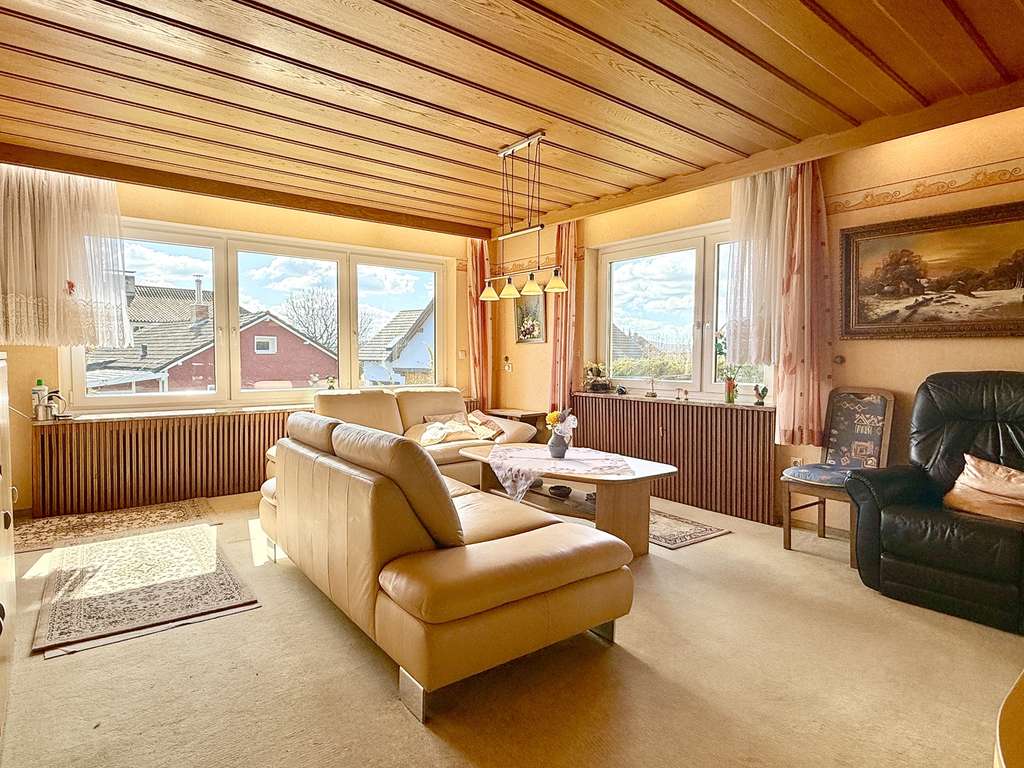 Immobilie in Burgkunstadt - Toller Bungalow mit großem Garten in ruhiger Lage von Burgkunstadt OT - Bild 2