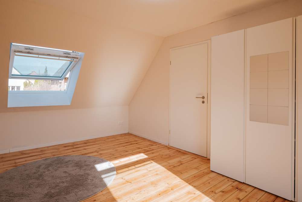 Immobilie in Ratzeburg - Ratzeburg: Hier passt das ganze Leben rein – saniertes Einfamilienhaus mit Garten zu kaufen! - Bild 9