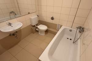 Modernisierte 2,5-Zimmer-Wohnung in der Wuppertaler Südstadt – 64 m², nur 5 Min. zum Hbf – Hopfenstraße X, 42119 Elberfeld, Wuppertal – Vorschaubild 12