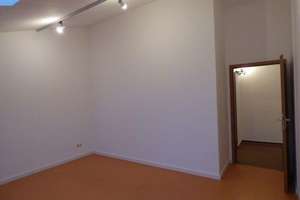 Großzügig geschnittene Dachgeschosswohnung in grüner Lage!! ***Wannenbad*** – Die vollständige Adresse der Immobilie erhältst du vom Anbieter., 13053 Alt-Hohenschönhausen, Berlin – Vorschaubild 8