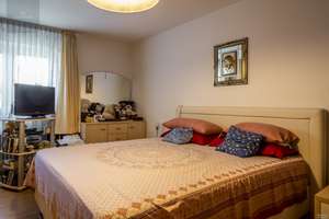 Weitblick auf die Burg und die Stadt Lörrach - großzügige 4,5 Zimmer-Stadtwohnung zu verkaufen – Die vollständige Adresse der Immobilie erhältst du vom Anbieter., 79539 Lörrach – Vorschaubild 10