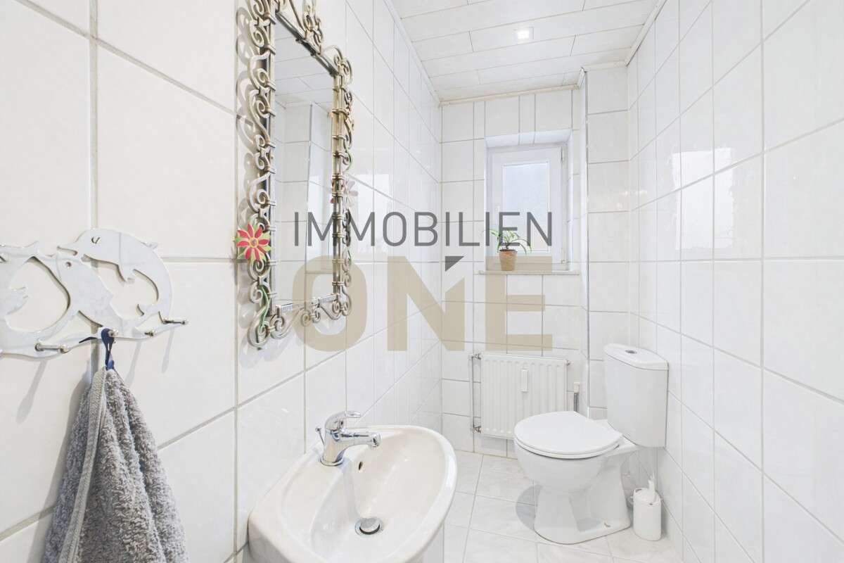 Immobilie in Altmannstein - Saniertes Zweifamilienhaus in idyllischer Lage mit Garten - Bild 8