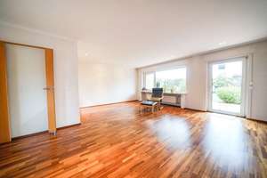 Familien-Haus! Wohnen auf 3 Ebenen mit 140 m², Garten und Garage in Frechen-Bachem – Die vollständige Adresse der Immobilie erhältst du vom Anbieter., 50226 Frechen – Vorschaubild 2