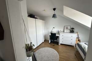 Helle 2 Zimmer Wohnung im Dachgeschoss in Aachen Innenstadt – Die vollständige Adresse der Immobilie erhältst du vom Anbieter., 52062 Hansemannplatz, Aachen – Vorschaubild 9