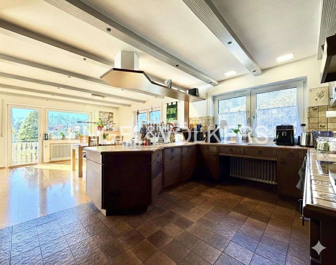 Immobilie in Balingen - Zuhause ankommen: Großzügiges Einfamilienhaus mit Südterrasse und Wohlfühlcharakter - Bild 6