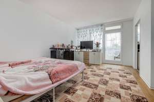 Charmante Singlewohnung mit Balkon und gemütlicher Küchennische – Die vollständige Adresse der Immobilie erhältst du vom Anbieter., 65934 Nied, Frankfurt am Main – Vorschaubild 2