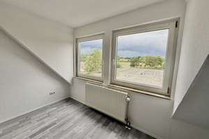 Helle 3-Zimmer-Dachgeschosswohnung mit Balkon in ruhiger Wohnlage von Schwalmstadt – Die vollständige Adresse der Immobilie erhältst du vom Anbieter., 34613 Schwalmstadt – Vorschaubild 6