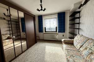 Attraktive Doppelhaushälfte mit 3 Wohneinheiten, Balkon & Garagen auf großzügigem Grundstück – Reislinger Str. 71, 38446 Hellwinkel, Wolfsburg – Vorschaubild 10