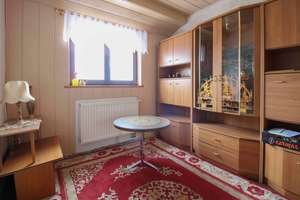 Renovierungsbedürftiges Reihenmittelhaus mit Terrasse und Stellplatz – 5 Zimmer auf ca. 70 m² – Die vollständige Adresse der Immobilie erhältst du vom Anbieter., 9114 Borna-Heinersdorf, Chemnitz – Vorschaubild 11