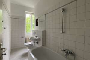Eigentumswohnung im denkmalgeschützten Ensemble mit Aufzug und Erbbaurecht, Berlin-Friedrichshain – Die vollständige Adresse der Immobilie erhältst du vom Anbieter., 10243 Friedrichshain, Berlin – Vorschaubild 16