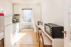 Wunderschöne Altbauwohnung mit 3 Zimmern und DG - Rohling mit Baugenehmigung in Charlottenburg – Die vollständige Adresse der Immobilie erhältst du vom Anbieter., 10625 Charlottenburg, Berlin – Vorschaubild 3