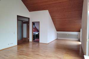 von Privat: Ruhige 3-Zi. DG Wohnung (86qm), Balkon, EBK, Gäste-WC, TG-Stellplatz, keine Maklergebühr – Die vollständige Adresse der Immobilie erhältst du vom Anbieter., 70619 Riedenberg, Stuttgart – Vorschaubild 17