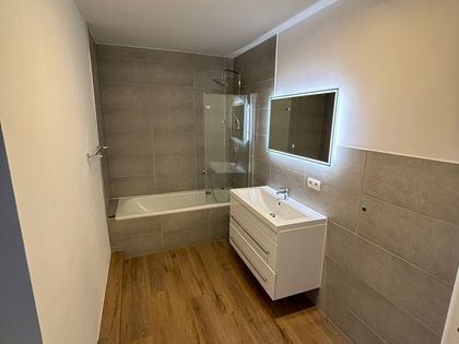 Newest Gemütliche 2,5 Zimmer-Wohnung mit neuem Bad und Balkon in Wolfsburg-Vorsfelde!