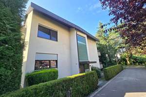 Charmante helle 2-Zimmer-Wohnung mit Balkon, hohen Decken und Einzelgarage in Stuttgart – Gosheimer Weg 21, 70619 Sillenbuch (Ortsteil), Stuttgart – Vorschaubild 8