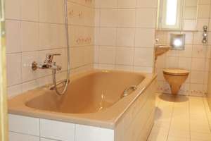 Südstadt, ruhige Seitenstraße! 3-Zimmer-Wohnung mit Südbalkon! – Die vollständige Adresse der Immobilie erhältst du vom Anbieter., 90443 Steinbühl, Nürnberg – Vorschaubild 13