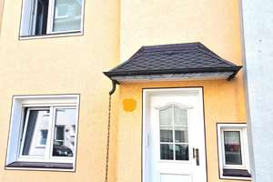 IMWRC – Oberbarmen bietet RMH mit ansprechender Ausstattung und schönem Garten! – Die vollständige Adresse der Immobilie erhältst du vom Anbieter., 42277 Oberbarmen, Wuppertal – Vorschaubild 1