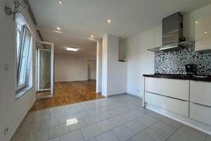 Stilvoll modernisiert: 4-Zimmer-Wohnung in Stuttgart-Vaihingen – Heerstraße 7, 70563 Heerstraße, Stuttgart – Vorschaubild 3