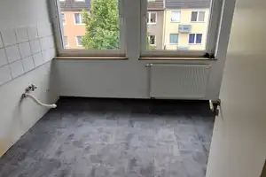 Attraktive 2,5-Zimmer-Wohnung zur Miete in 51103, Köln Olpenerstr 61-63  – Olpenerstr 61-63, 51103 Köln – Vorschaubild 6