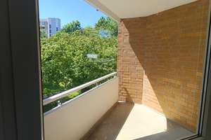 Helle 3-Zimmer-Wohnung mit Balkon im 1. OG in Hannover-Mühlenberg – Die vollständige Adresse der Immobilie erhältst du vom Anbieter., 30457 Mühlenberg, Hannover – Vorschaubild 3