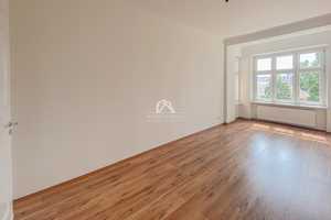 INTERESSANTE, SUPERHELLE UND KLASSISCHE ALTBAUWOHNUNG NAHE ARNIMPLATZ MIT BALKON! PROVISIONSFREI! – Behmstraße 67, 10439 Berlin – Vorschaubild 5