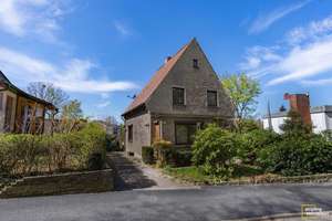 Bremen – Schönebeck | Sanierungsbedürftiges Einfamilienhaus mit großem Garten – Die vollständige Adresse der Immobilie erhältst du vom Anbieter., 28757 Schönebeck, Bremen – Vorschaubild 2