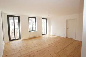 Großzügig geschnittene 3-Zimmer Wohnung in Leipzig-Reudnitz