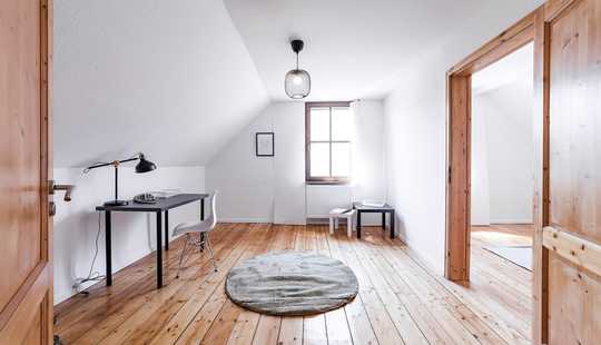 Bild von Viel Platz im ehemaligen Weingut - 1-2 Familienhaus mit Innenhof, Garage und viel Lagerfläche