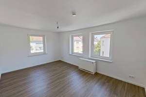 Lichtdurchflutete 3-Zimmer-Wohnung mit Innenstadtnähe in Nürnberg-Steinbühl – Gebhard-Ott-Straße 2, 90443 Steinbühl, Nürnberg – Vorschaubild 1