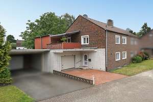 Aufwendig modernisierte Doppelhaushälfte in schöner Lage von Sterkrade – Die vollständige Adresse der Immobilie erhältst du vom Anbieter., 46149 Schwarze Heide, Oberhausen – Vorschaubild 2