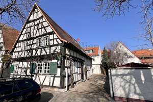 *** Denkmalgeschütztes EFH + Dreifamilienhaus im Herzen von Lampertheim *** – Die vollständige Adresse der Immobilie erhältst du vom Anbieter., 68623 Lampertheim – Vorschaubild 1