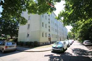 3 Zimmerwohnung mit Balkon in ruhiger Lage – Weferlinger Straße 2, 39110 Stadtfeld West, Magdeburg – Vorschaubild 1