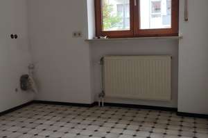 Großzügiges Reihenmittelhaus mit 165 m² Wohnfläche Friedberg in ruhiger süd west Randlage  – Die vollständige Adresse der Immobilie erhältst du vom Anbieter., 86316 Friedberg – Vorschaubild 9