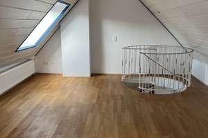 73 m2 Wohnfläche plus 25 m2 Dachterrasse , Gepflegte 2,5-Zimmer-Wohnung in Köln-Holweide – Piccoloministraße 504, 51067 Holweide, Köln – Vorschaubild 16