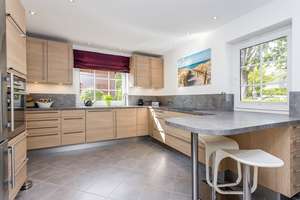 Property thumbnail 8