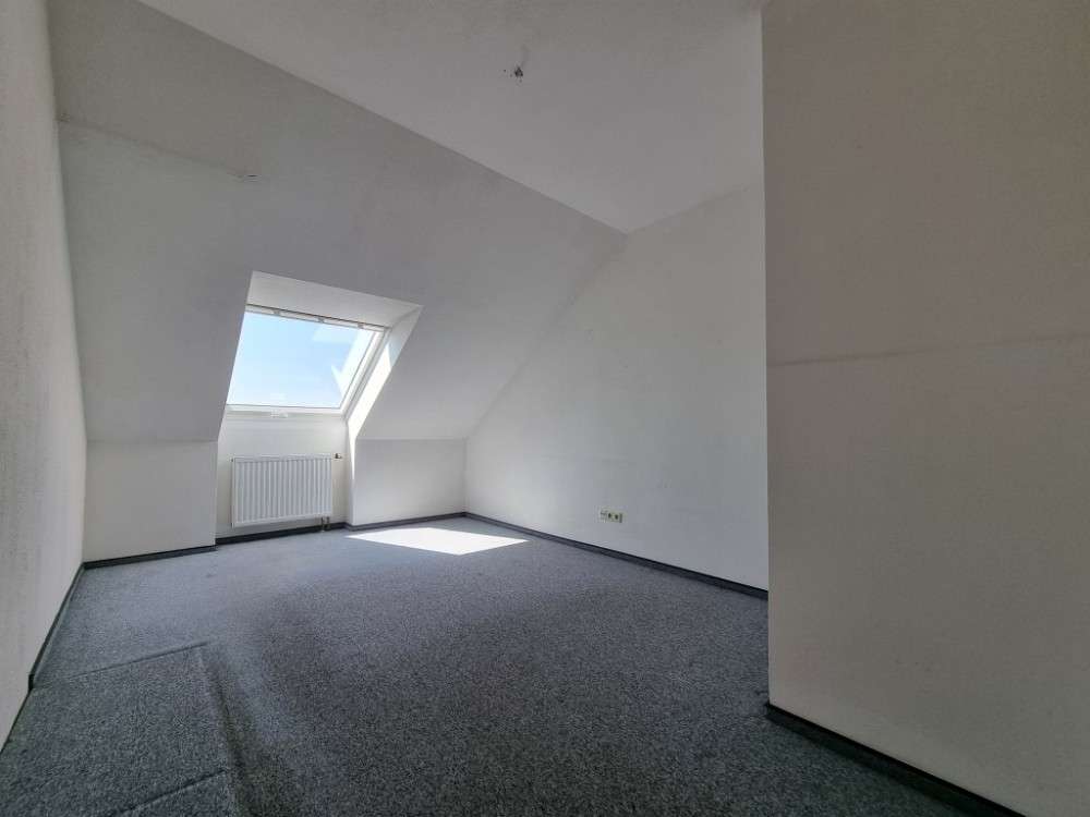 Immobilie in Dietenhofen - Haus im Haus ...
Pfiffige Maisonette in einem 3- Familienhaus ... - Bild 5