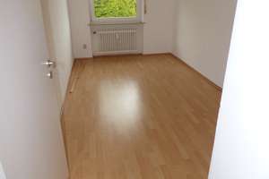 4ZKB-Familienwohnung in gepflegter durchgrünter Umgebung – Friedrich-Gerlach-Strasse 11, 56076 Pfaffendorf, Koblenz – Vorschaubild 3