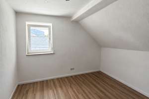 Freistehendes Einfamilienhaus mit Garten & Garage in gefragter Lage bei Ingolstadt – Karlstraße 5, 85139 Wettstetten – Vorschaubild 10